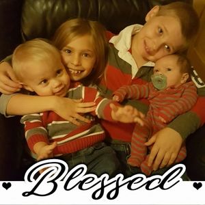 Meet your Posher, Leslie